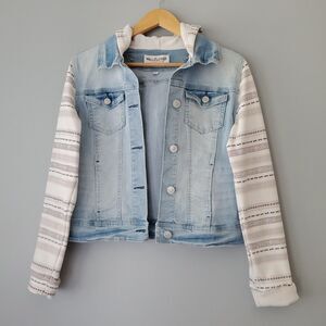 Wallflower Authentic Light Denim Jean Jacket Womens Medium
